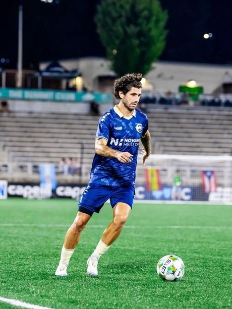 Jon Bakero, footballer on the ATP program